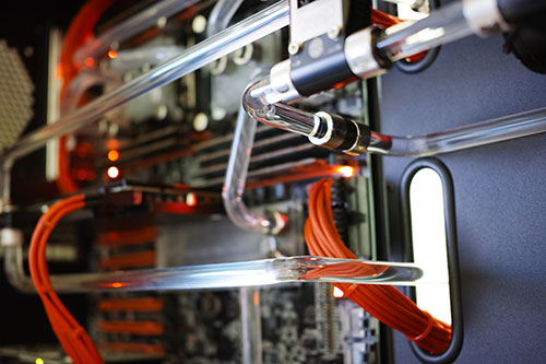 Tech Explainer: What’s liquid cooling? And why might your data center need it now?